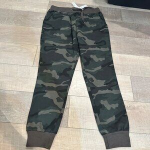 OUGEDI WOMENS LARGE GREEN CAMOFLAUGE JOGGER PANTS NEW